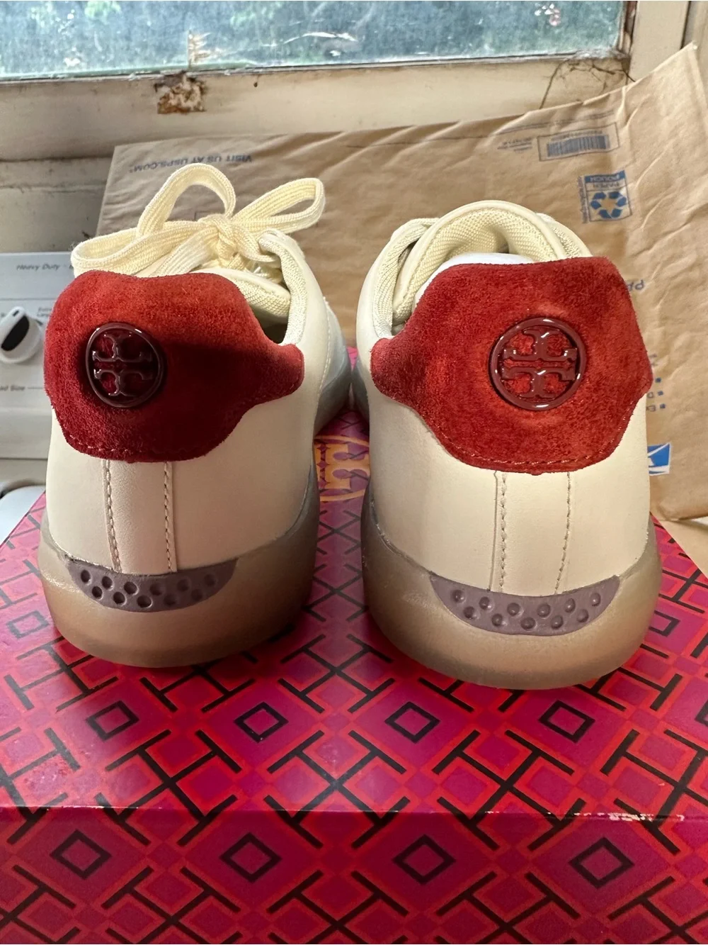 Tory Burch Howell Court Sneakers size 9.5